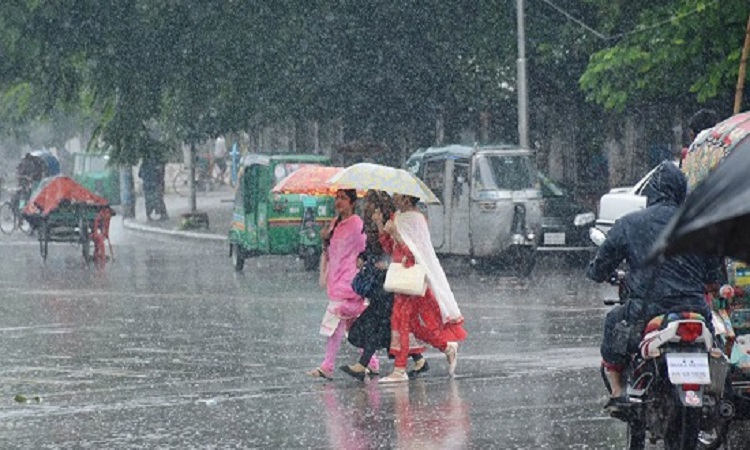 সাগরে সৃষ্টি হচ্ছে লঘুচাপ, বাড়তে পারে বৃষ্টি