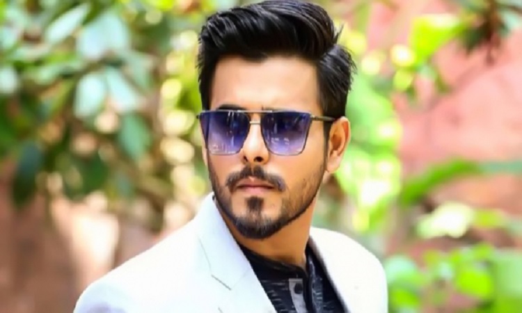 ​দেশের প্রথম সাইবার থ্রিলারে সিয়াম