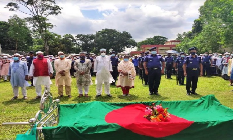 বীরমুক্তিযোদ্ধা আব্দুল জব্বার মাস্টারের দাফন সম্পন্ন