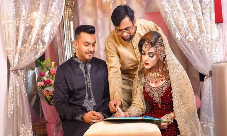 গুঞ্জনই সত্যি হলো, সেই রাকিবকেই বিয়ে করলেন মাহি