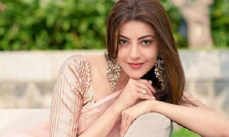 বিয়ের বছর না হতেই মা হচ্ছেন কাজল