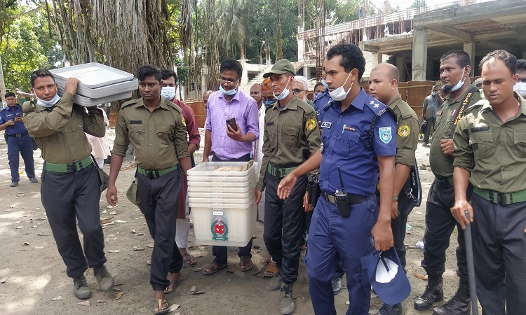 ​  চিলমারীতে রাত পোহালেই ভোট