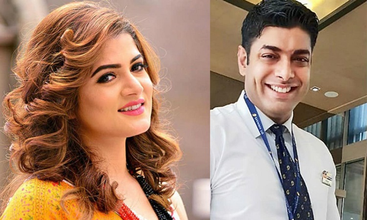 শারীরিক কারণেই রোশনকে ডিভোর্স দিচ্ছেন শ্রাবন্তী!