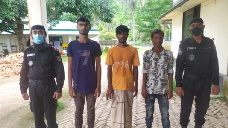 রোহিঙ্গা সন্ত্রাসীদের আস্তানা থেকে ৩ অপহৃত উদ্ধার