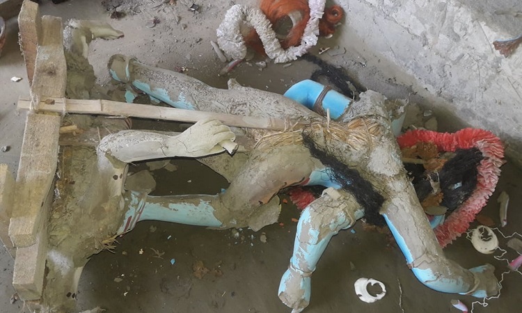 ​চিতলমারীতে কালি মন্দিরে প্রতিমা ভাঙচুর