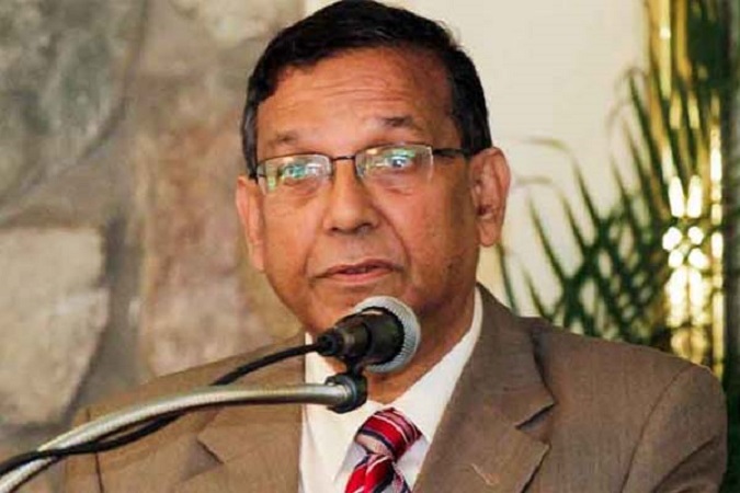 খালেদা জিয়ার বিদেশ যেতে আইনি সুযোগ খতিয়ে দেখা হচ্ছে: আইনমন্ত্রী
