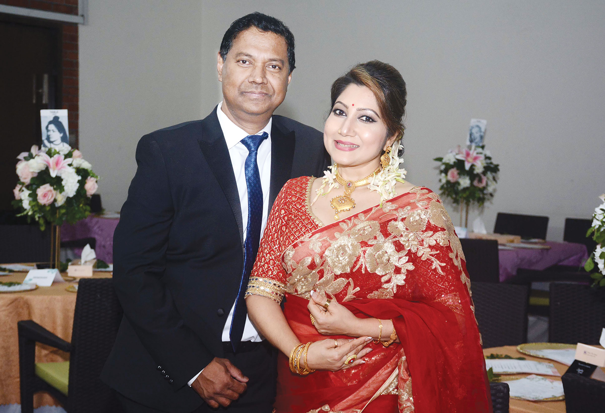 দেশে ফিরেছেন টনি-প্রিয়া