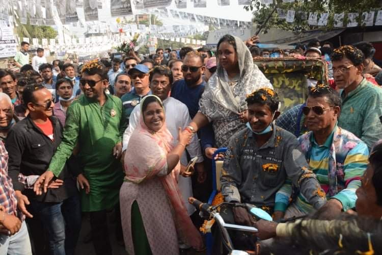 নাসিক নির্বাচনে চমকের পর চমক: সরগরম নির্বাচনী মাঠ