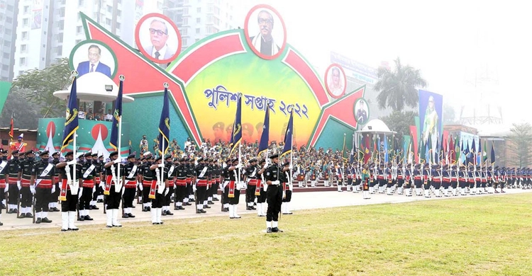 ‘আইজিপি ব্যাজ’ পেলেন ৭৪২ পুলিশ সদস্য