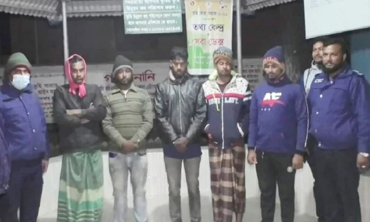 ​​​​​​​শিবচরে অবৈধ ড্রামট্রাক জব্দ, ৫ চালককে ৭ দিনের কারাদণ্ড