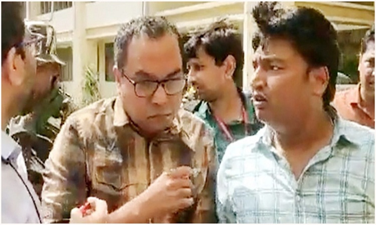 ভারতে পি কে হালদারের ১৪ দিনের রিমান্ড চাইল গোয়েন্দারা
