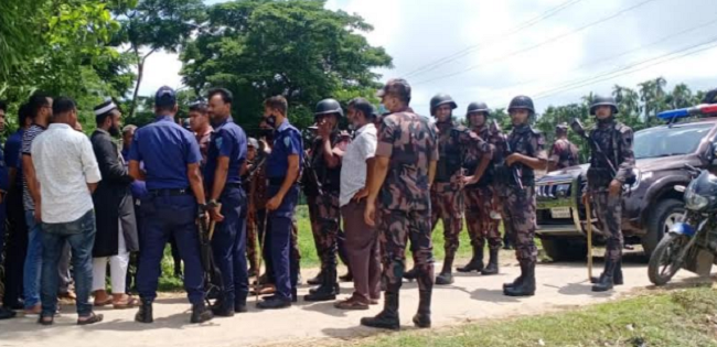 ভুট্টো হত্যার ঘটনায় টেকনাফে টানটান উত্তেজনা