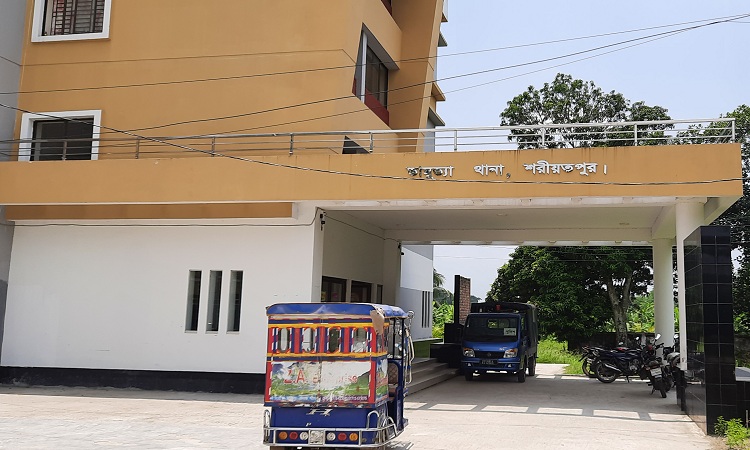 ডামুড্যায় কলেজ ছাত্রীকে ধর্ষন চেষ্টার অভিযোগ