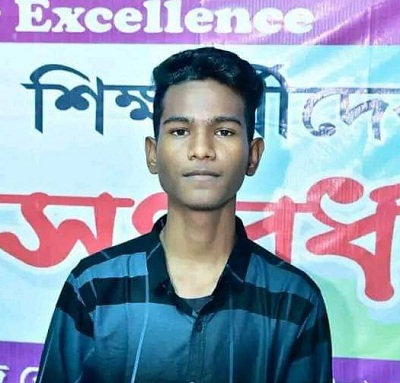 ছয়দিন পর চলে গেলেন মিরসরাইয়ে দুর্ঘটনায় আহত হাটহাজারীর আয়াত