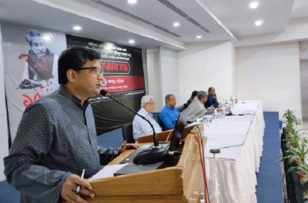 বঙ্গবন্ধুকে হত্যার মধ্য দিয়ে রাষ্ট্রের মূলভিত্তিকে ধ্বংস করা হয়েছে: উপাচার্য ড. মশিউর 