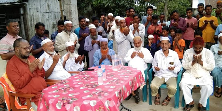 বকশীগঞ্জের চন্দ্রাবাজ আল নূর জামে মসজিদের নির্মাণ কাজের উদ্বোধন