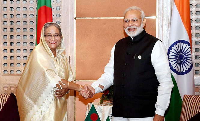 শেখ হাসিনার ভারত সফর: আওয়ামী লীগের লাভ-ক্ষতির হিসাব
