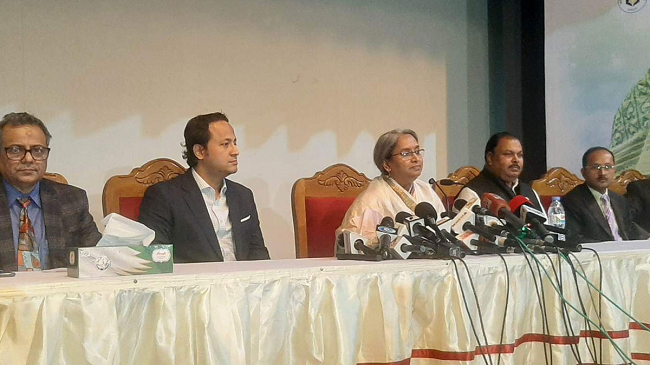 পাঠ্যবইয়ের ভুলভ্রান্তি সংশোধনে উচ্চ পর্যায়ের দুই কমিটি হচ্ছে : শিক্ষামন্ত্রী