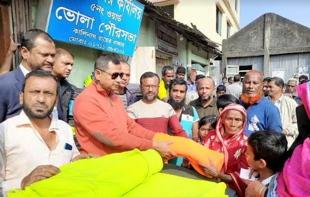 ‘এহন নতুন কম্বল গায় দিয়া আরামে ঘুমাইতে পারুম’