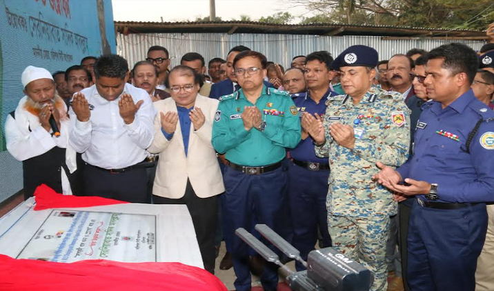 বরিশালে খাল খনন ও সৌন্দর্য বধর্ন কাজের উদ্বোধন