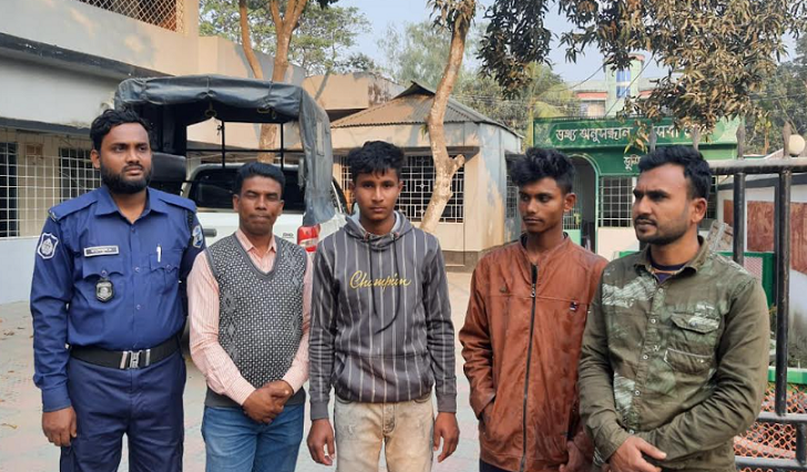 বেলকুচিতে অবৈধভাবে বালু উত্তোলনে ২ জনের কারাদন্ড