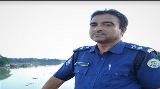 মির্জাগঞ্জে সড়ক দুর্ঘটনায় পুলিশ কর্মকর্তার মৃত্যু