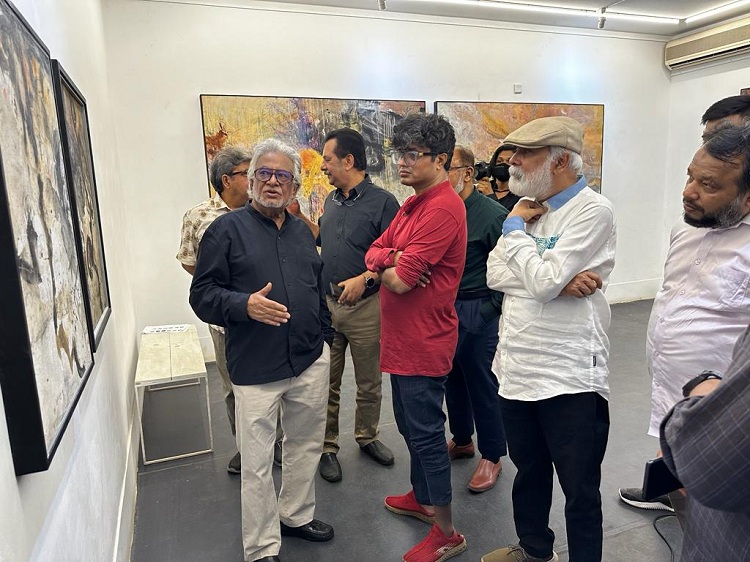 মুবাশ্বির  মজুমদার এক জন এ সময়ের মেধাবী ও আবেগী শিল্পী