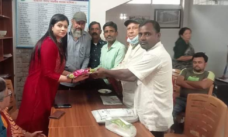 পশ্চিমবঙ্গের প্রখ্যাত গণসংগীত শিল্পী ও সংগঠক কঙ্কন ভট্টাচার্যকে ভাঙ্গায় সংবর্ধনা