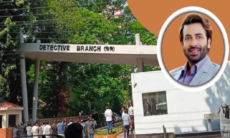 এবার ডিবি কার্যালয়ে শাকিব খান