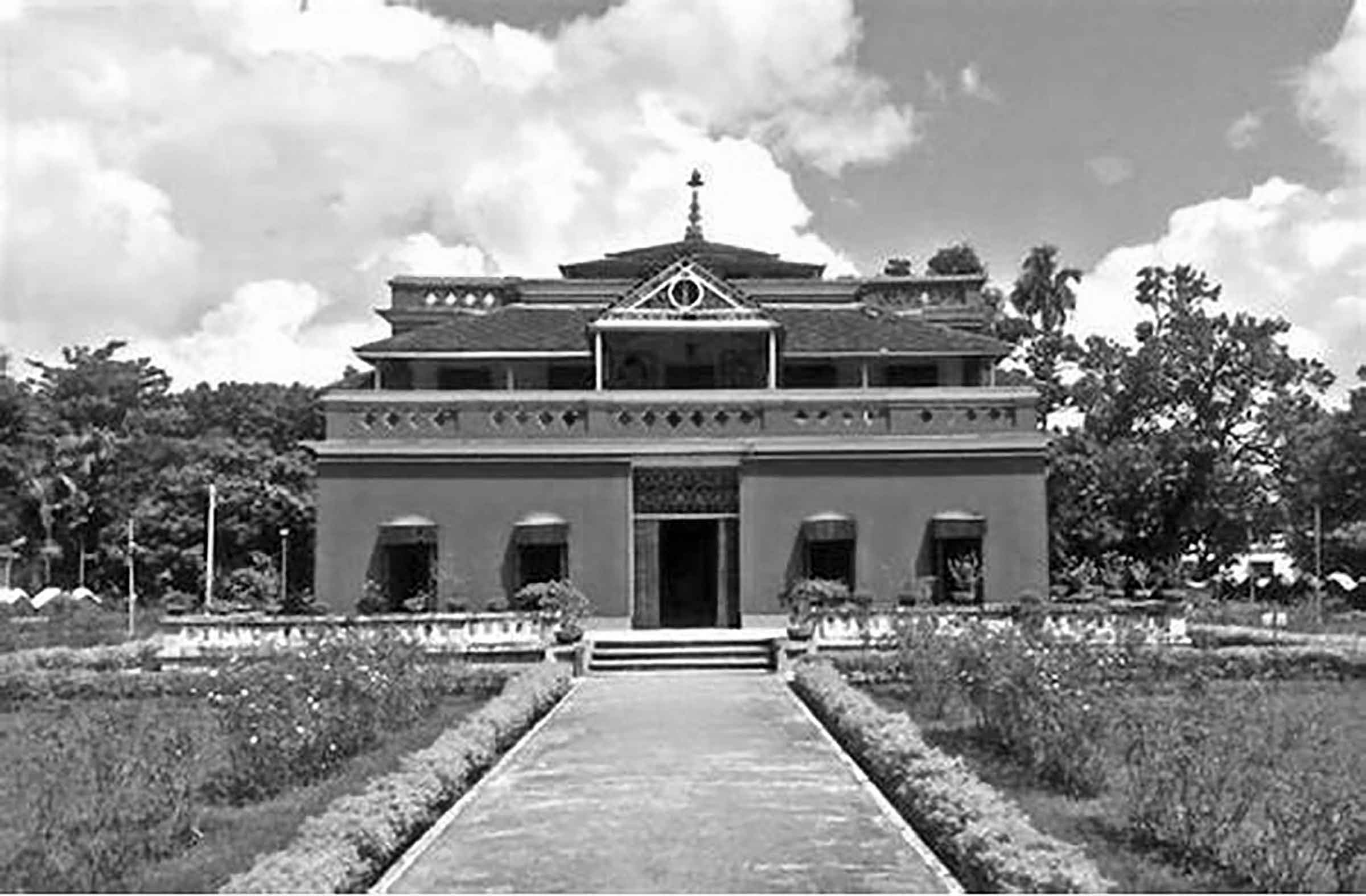 একাদশ শ্রেণির বাংলা প্রথম পত্র