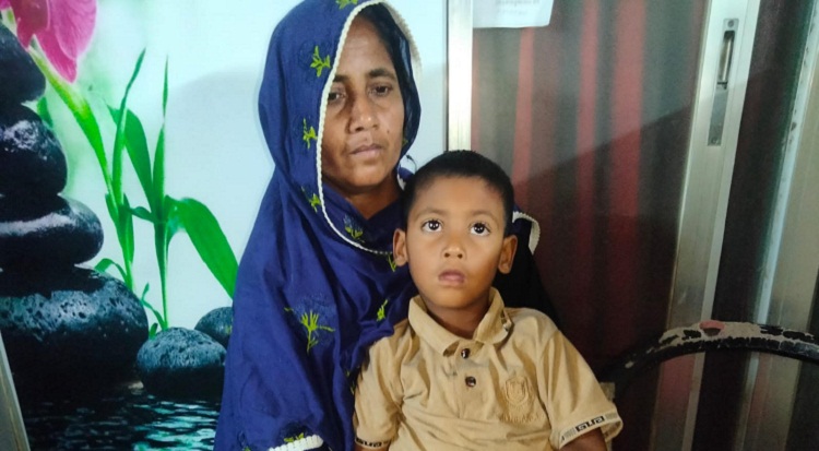 ১৩ দিন পর শিশুর গলা থেকে ওয়াশার অপসারণ