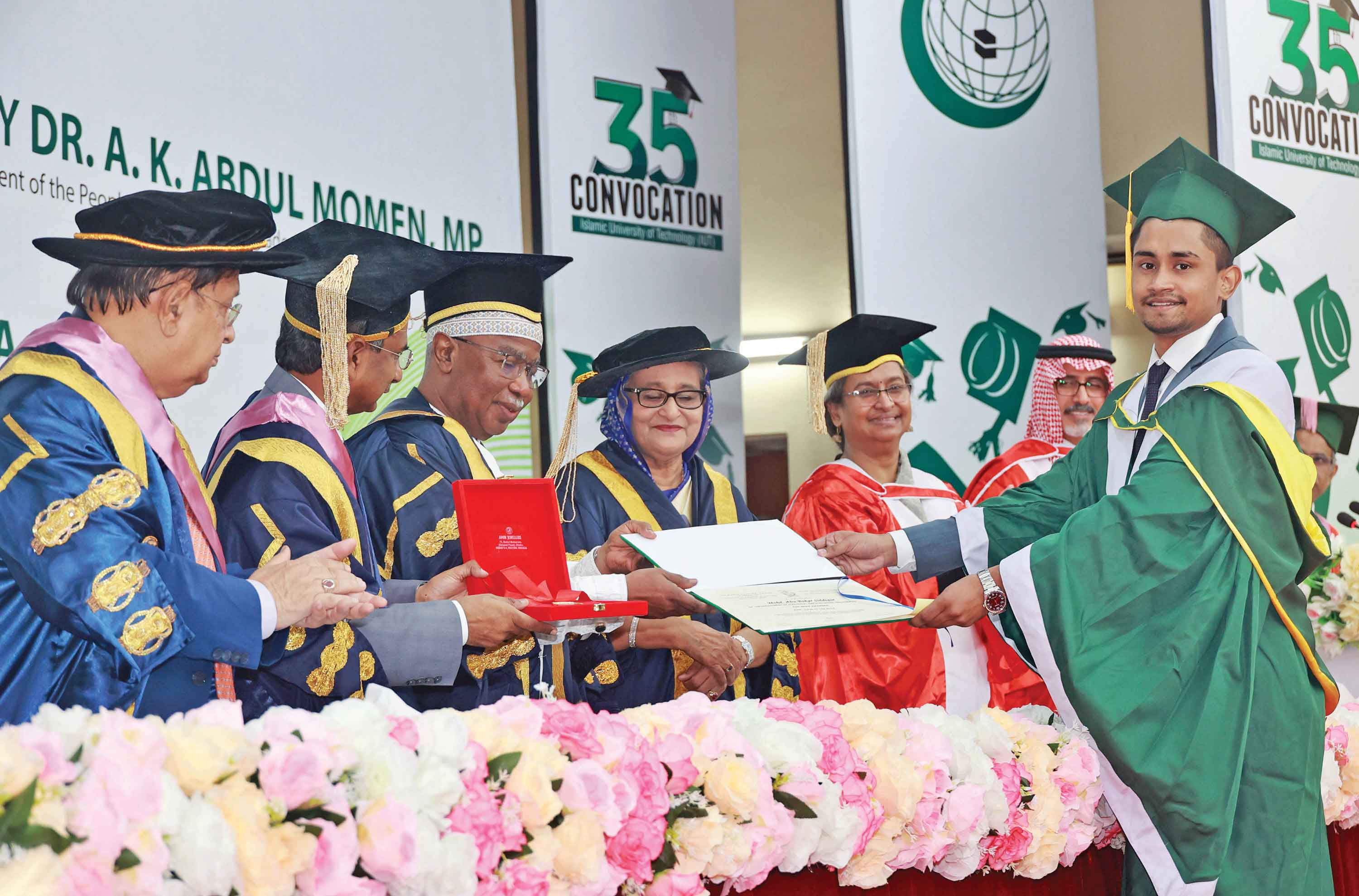স্মার্ট বাংলাদেশের জন্য প্রয়োজন স্মার্ট সরকার