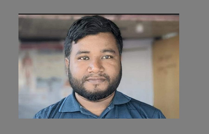 সাংবাদিককে মারধর করে ক্যামেরা ছিনতাই : নারী গ্রেপ্তার