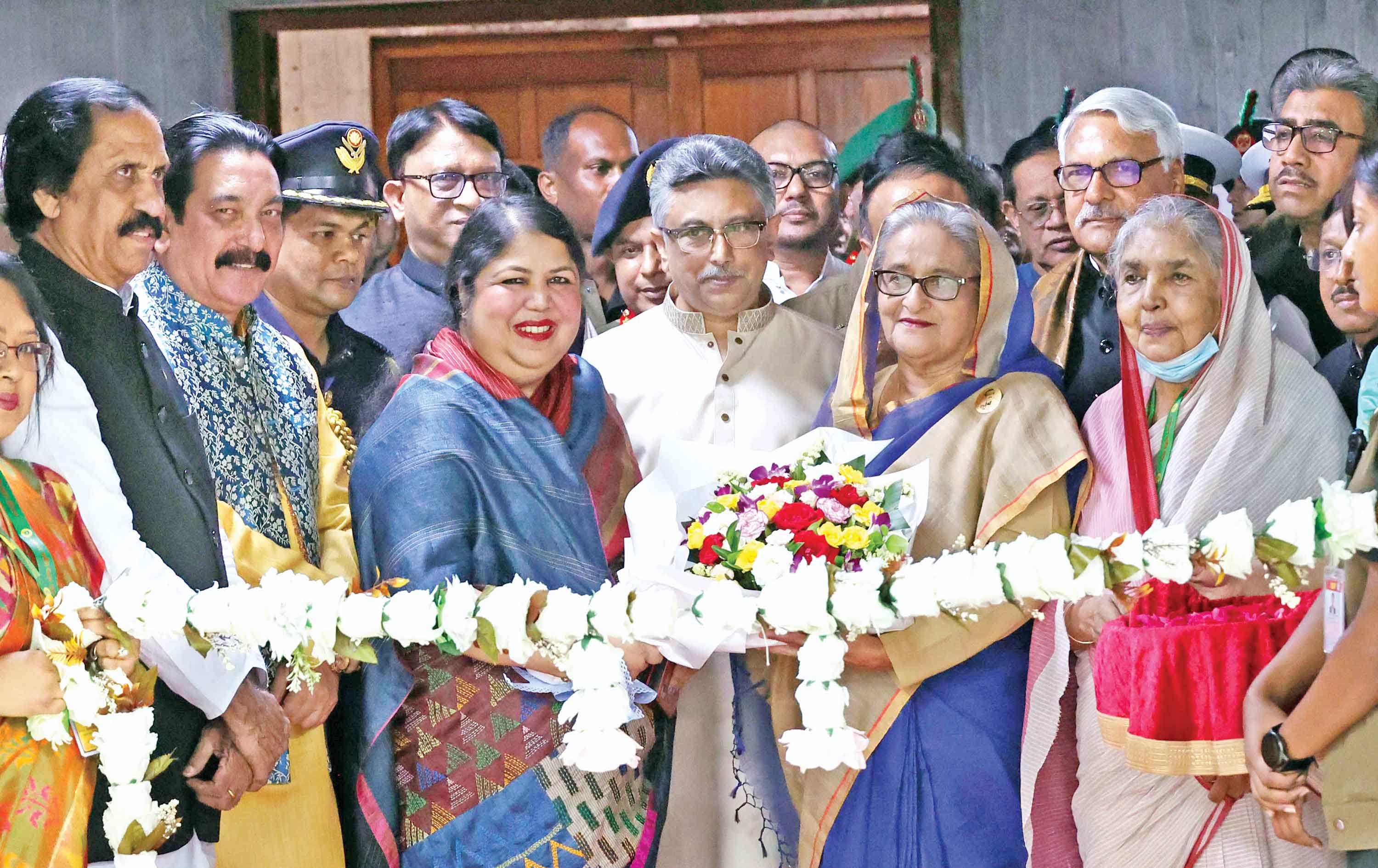 গণতান্ত্রিক ধারা এক দিনে আসেনি এটা দীর্ঘদিনের সংগ্রাম :প্রধানমন্ত্রী