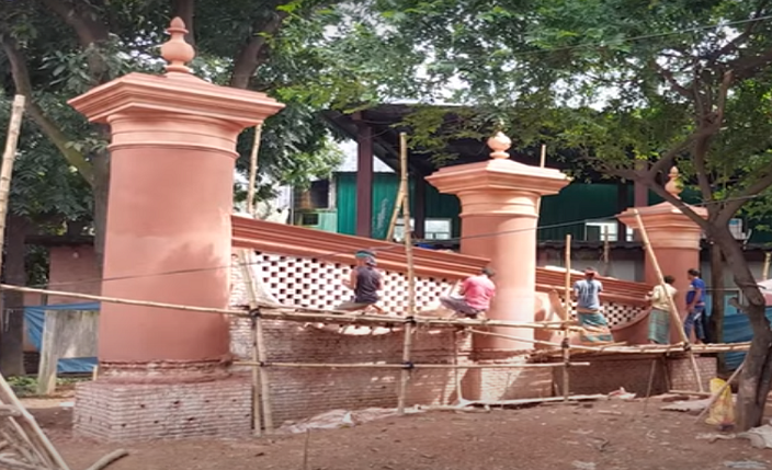 শত বছরের ‘ঢাকা গেট’ নতুন রুপ পাচ্ছে