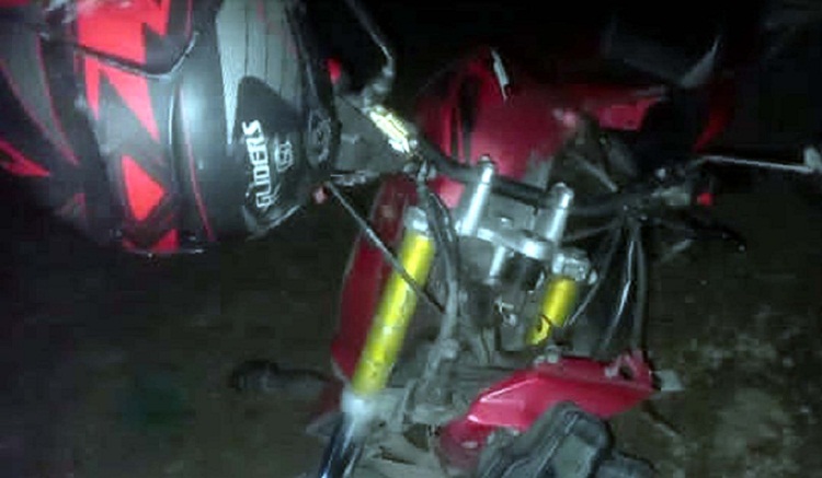 ফকিরহাটে ট্রাক-মটরসাইকেলের সংঘর্ষে বাবা-মেয়ে নিহত, মা-ছেলে আহত 