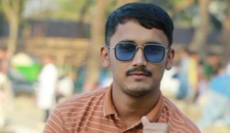 চাঁদপুরে সড়ক দুর্ঘটনায় কলেজ শিক্ষার্থী নিহত, আহত ৩