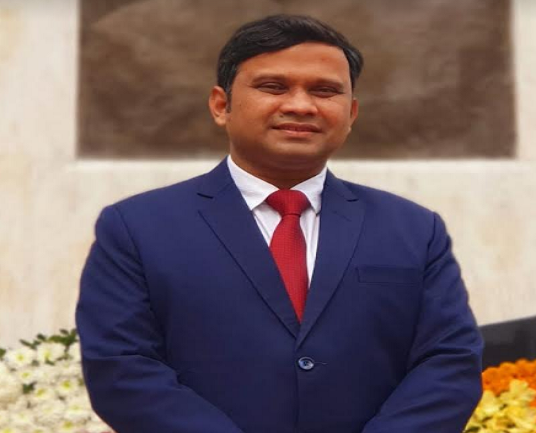 যোগ্যতা না থেকেও পদন্নোতি পেলেন বেরোবি শিক্ষক আসাদ