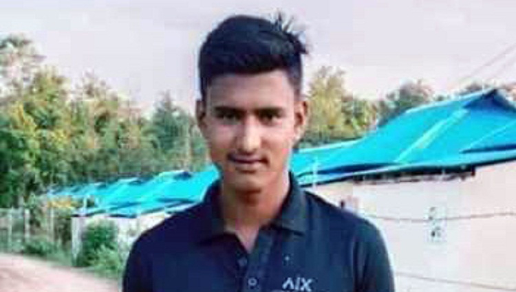 চুনারুঘাটে মোটরসাইকেল নিয়ন্ত্রণ হারিয়ে গাছে ধাক্কা : যুবক নিহত