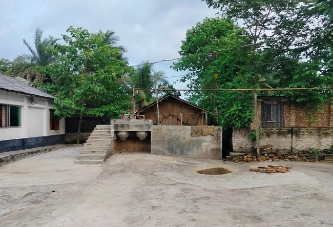 জীবননগরে বন্ধ শতাধিক হাস্কিং মিল : ধারদেনায় জর্জরিত মালিকরা