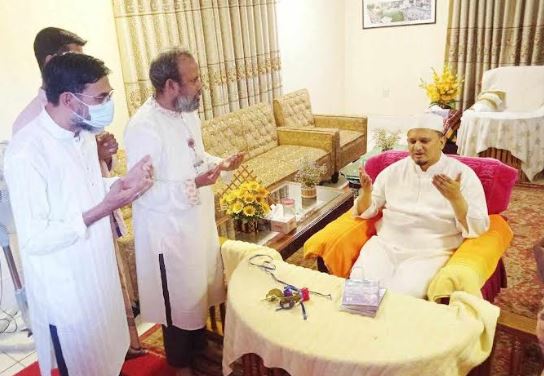 মাইজভান্ডার “মজেছি তোমারে প্রেমে ও নিশী অবসানে” ডিভিডি দুইটির মোড়ক উম্মোচন