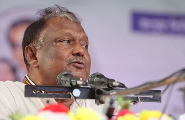 মনের দিক থেকে বাণিজ্যমন্ত্রী এখনো ব্যবসায়ী