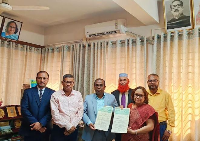 স্বাস্থ্য বীমার আওতায় এলেন জাহাঙ্গীরনগর বিশ্ববিদ্যালয়ের শিক্ষার্থীরা