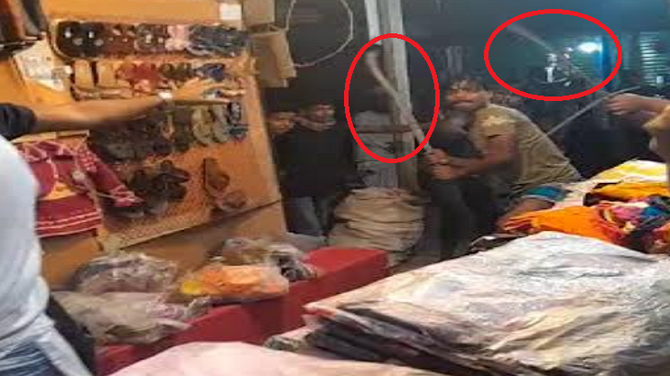 দেশীয় অস্ত্র নিয়ে দোকানে হামলার ভিডিও ভাইরাল, আহত ৮