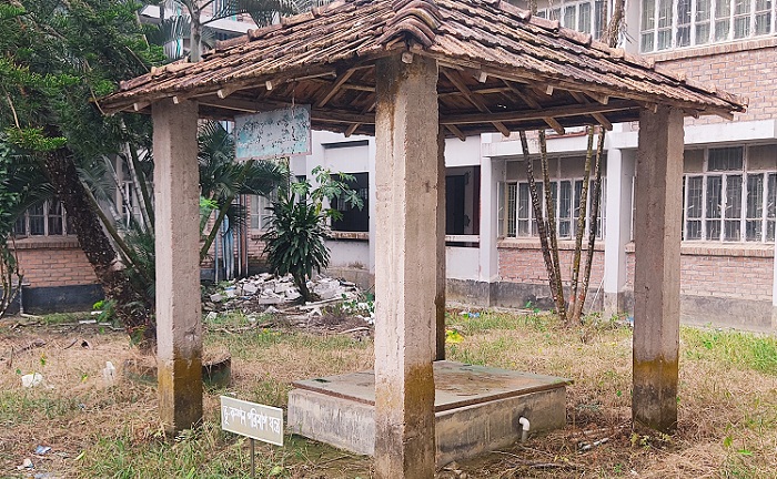 এক যুগ ধরে অচল অবস্থায় দক্ষিণাঞ্চলের একমাত্র ভূকম্পন পরিমাপক যন্ত্র