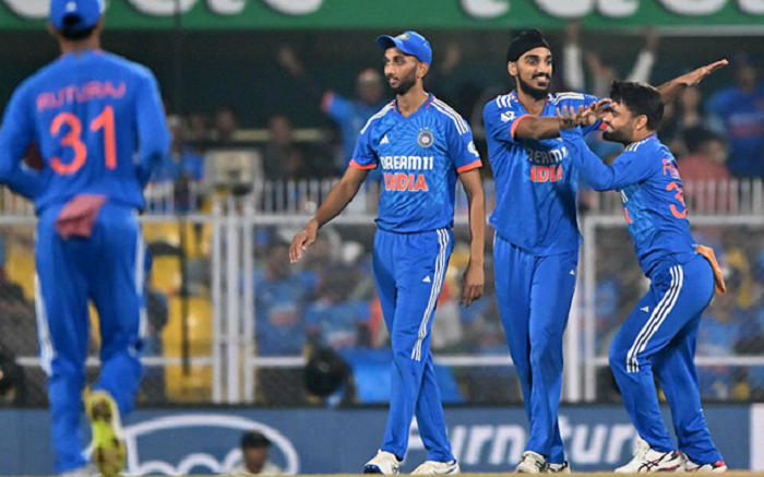 শেষ ম্যাচেও পারল না অস্ট্রেলিয়া
