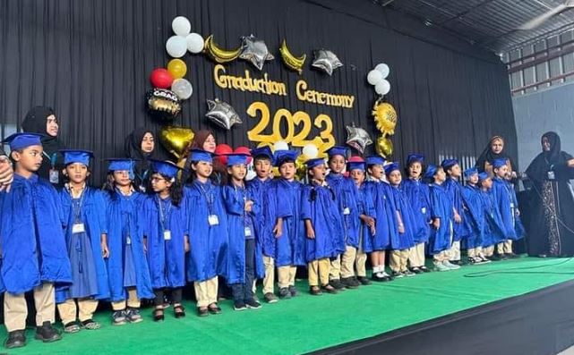 বাসমাহ স্কুল এন্ড কালচারাল সেন্টারে গ্রাজুয়েশন প্রোগ্রাম সম্পন্ন
