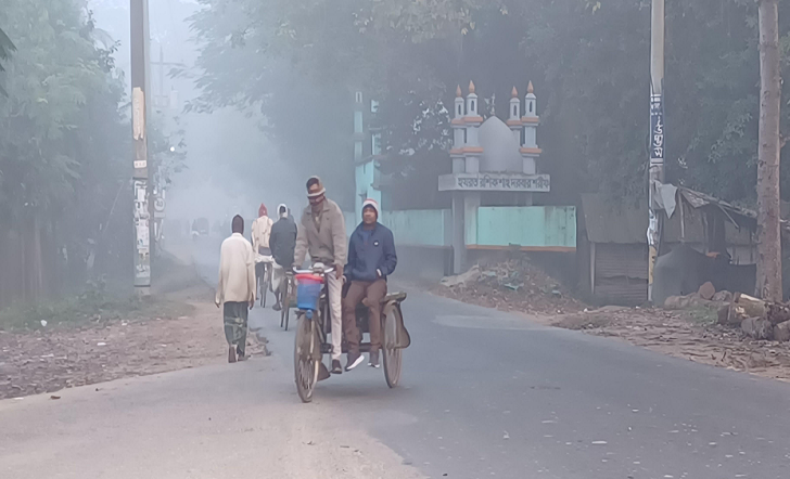 চুয়াডাঙ্গায় শৈত্য প্রবাহ ; জেঁকে বসেছে শীত