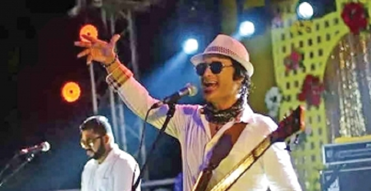 দেশাত্মবোধক গানের আকাল