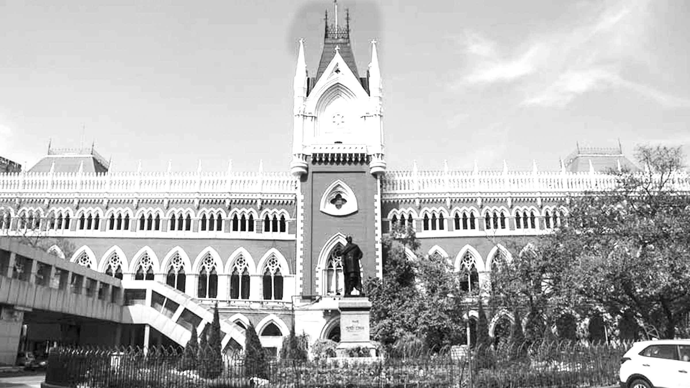 গৃহবধূরা সংসারের কাজে বেতন পাওয়ার যোগ্য, কলকাতা হাইকোর্টের পর্যবেক্ষণ
